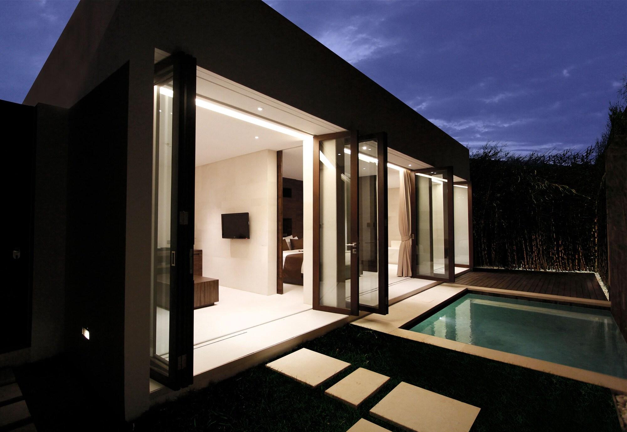 Equilibria Seminyak Villa Kültér fotó