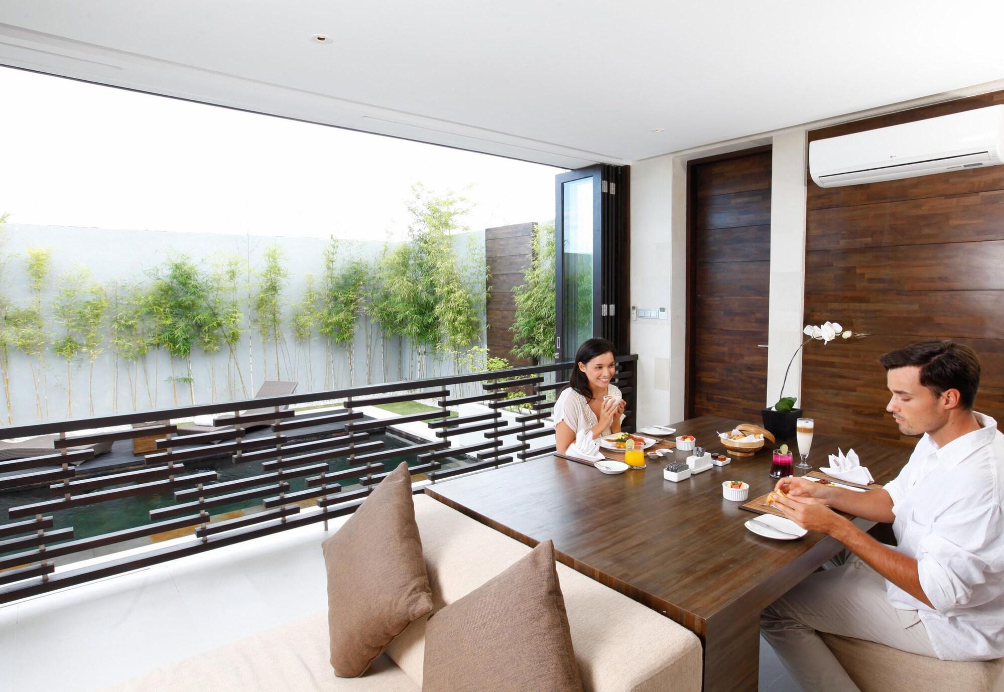 Equilibria Seminyak Villa Kültér fotó