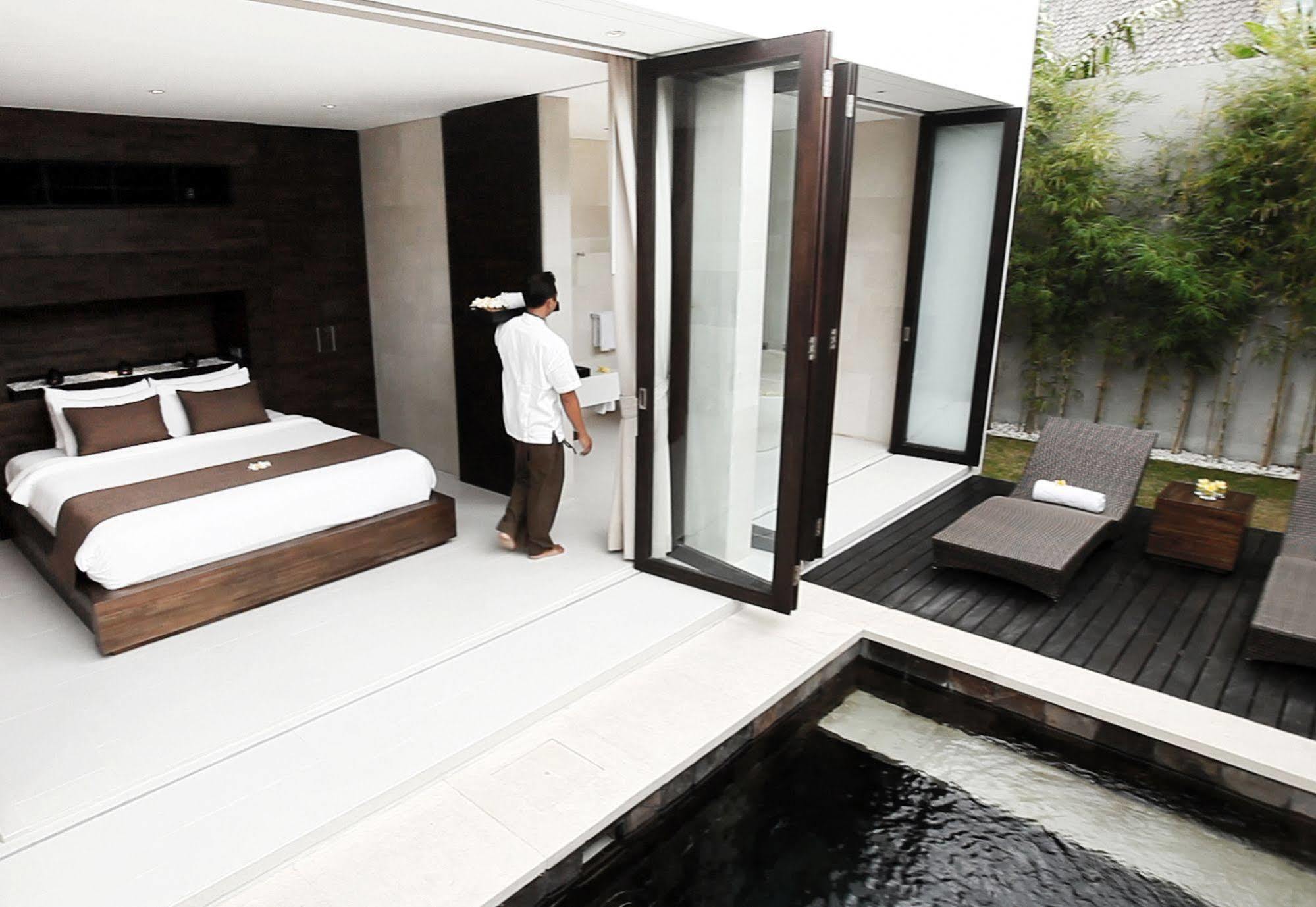 Equilibria Seminyak Villa Kültér fotó